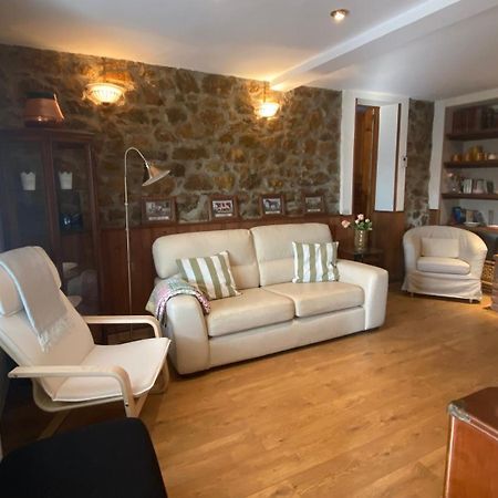 Villa Paraes 나바 외부 사진